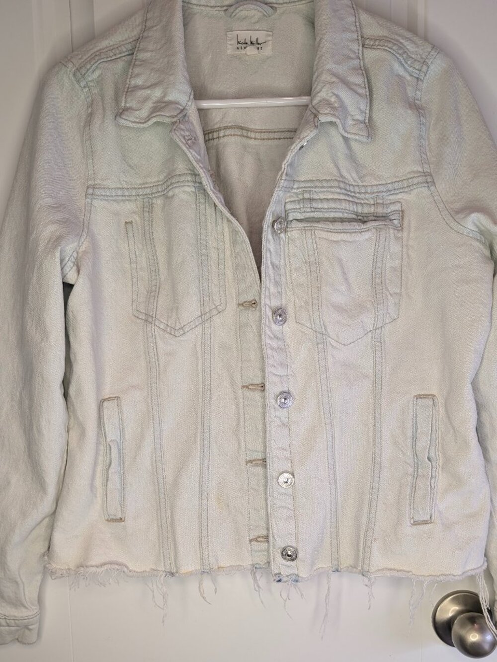 Nicole Miller Women's Jacket LARGE Trucker Denim Jeans Button Front Light Blue